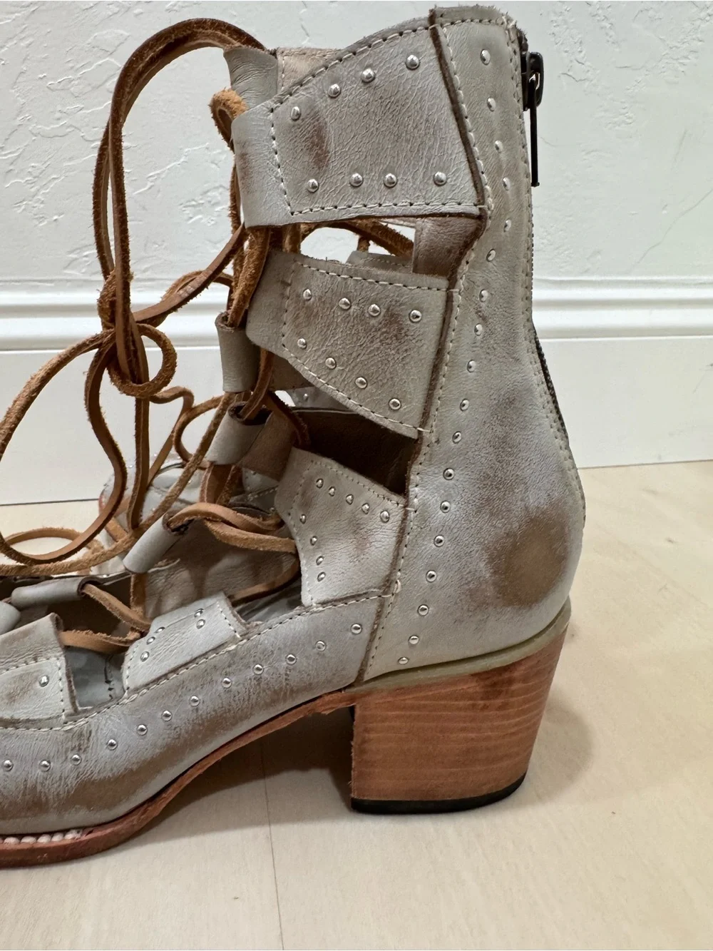 Freebird Hazel Gladiator Ice Sandals Studded Leather Western Boho Women's 10